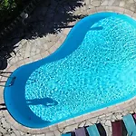 度假居 Maison Confortable Avec Piscine Privee A