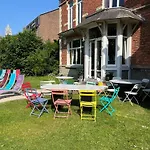 Dom wakacyjny Maison Confortable Avec Piscine Privee A *