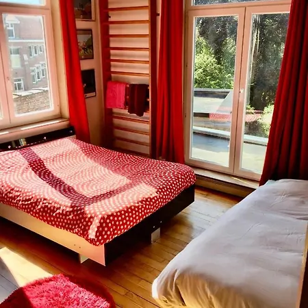 Hébergement de vacances Maison Confortable Avec Piscine Privée à