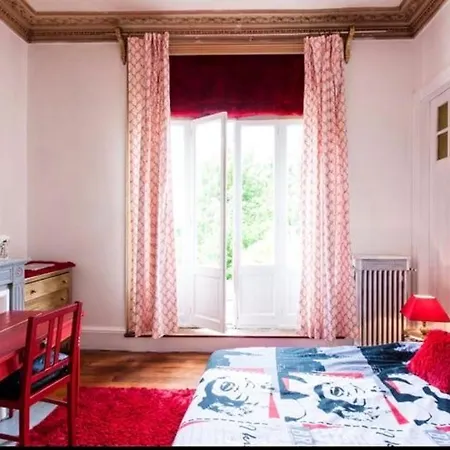 Casa de Férias Maison Confortable Avec Piscine Privée à Bailleul (Nord)