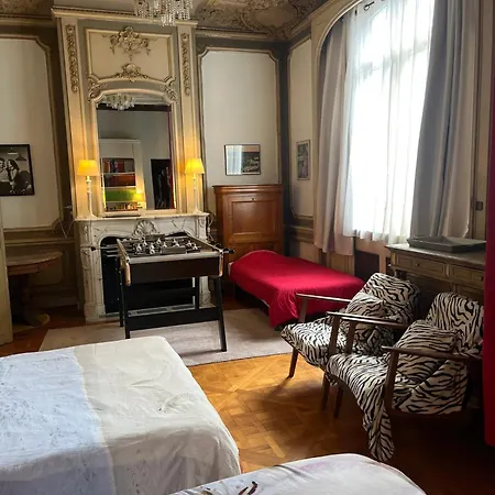 Hébergement de vacances Maison Confortable Avec Piscine Privée à