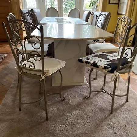 Maison Confortable Avec Piscine Privée à * Bailleul (Nord)