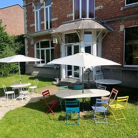 Maison Confortable Avec Piscine Privee A * 바일레울