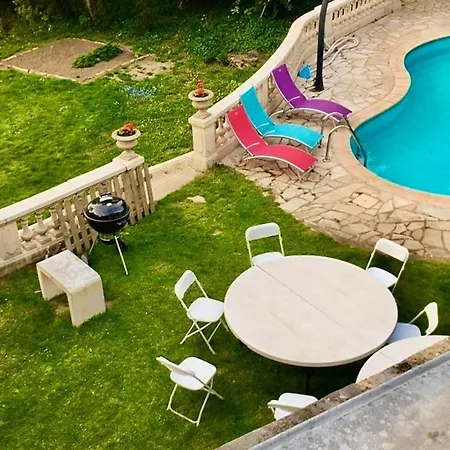 Maison Confortable Avec Piscine Privee A בית נופש באילול